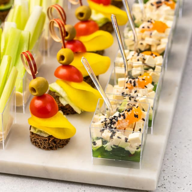 Сет вегетарианских канапе "Antipasti"