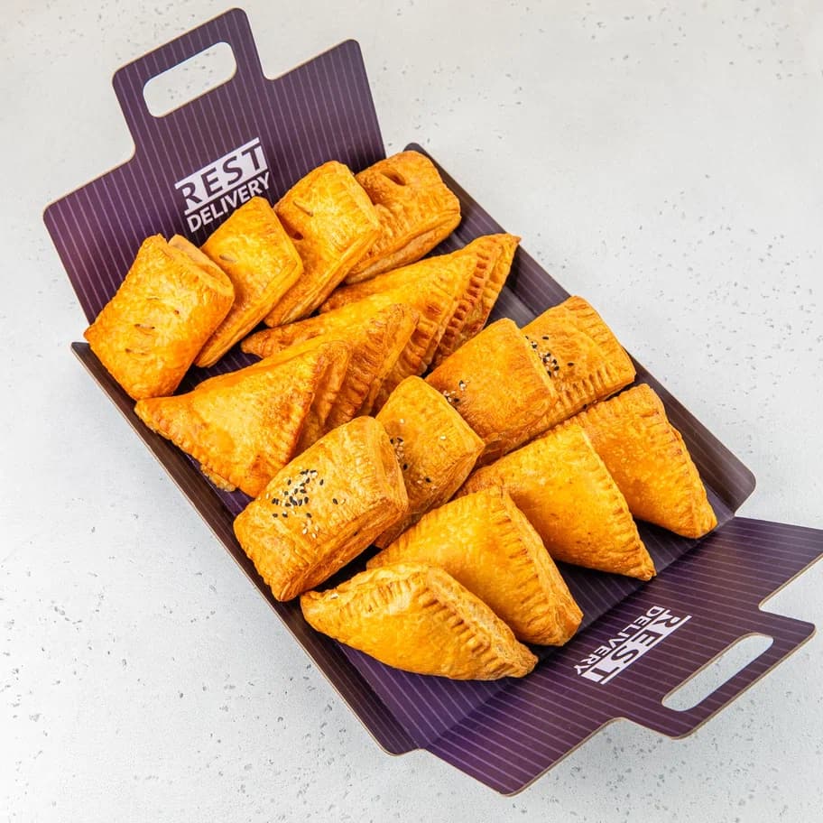 Сет слоеных пирожков