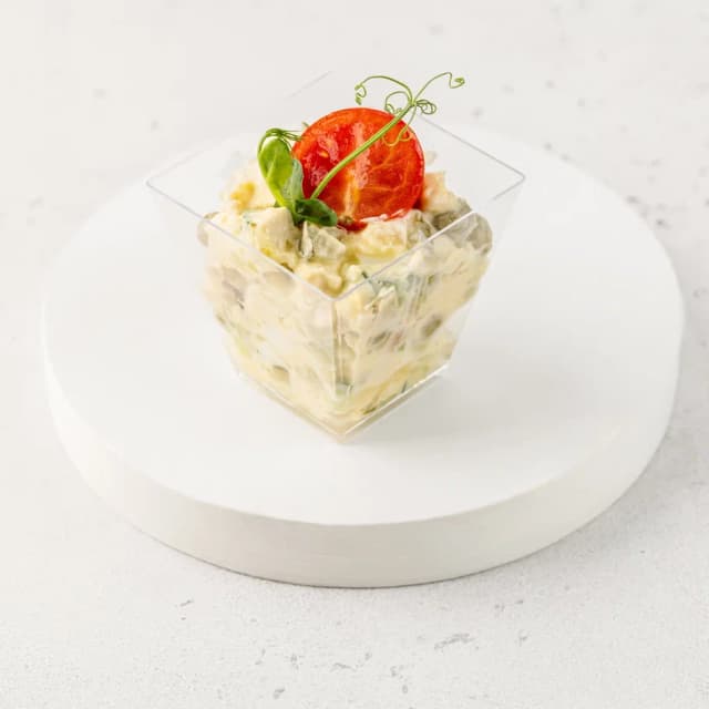 Салат Столичный классический с мясом цыпленка