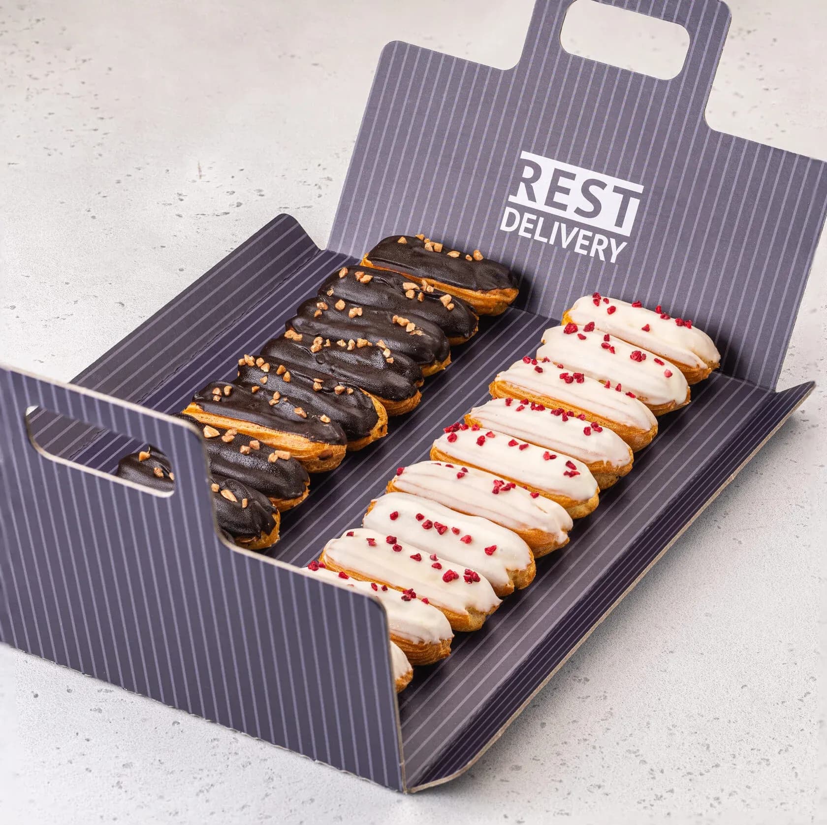 Сет мини-эклеров "Десертное чудо"