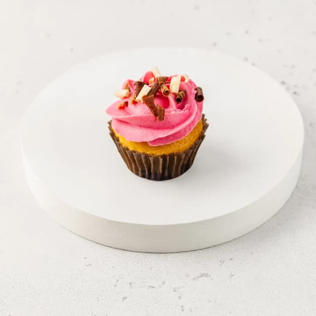 Капкейк с черной смородиной