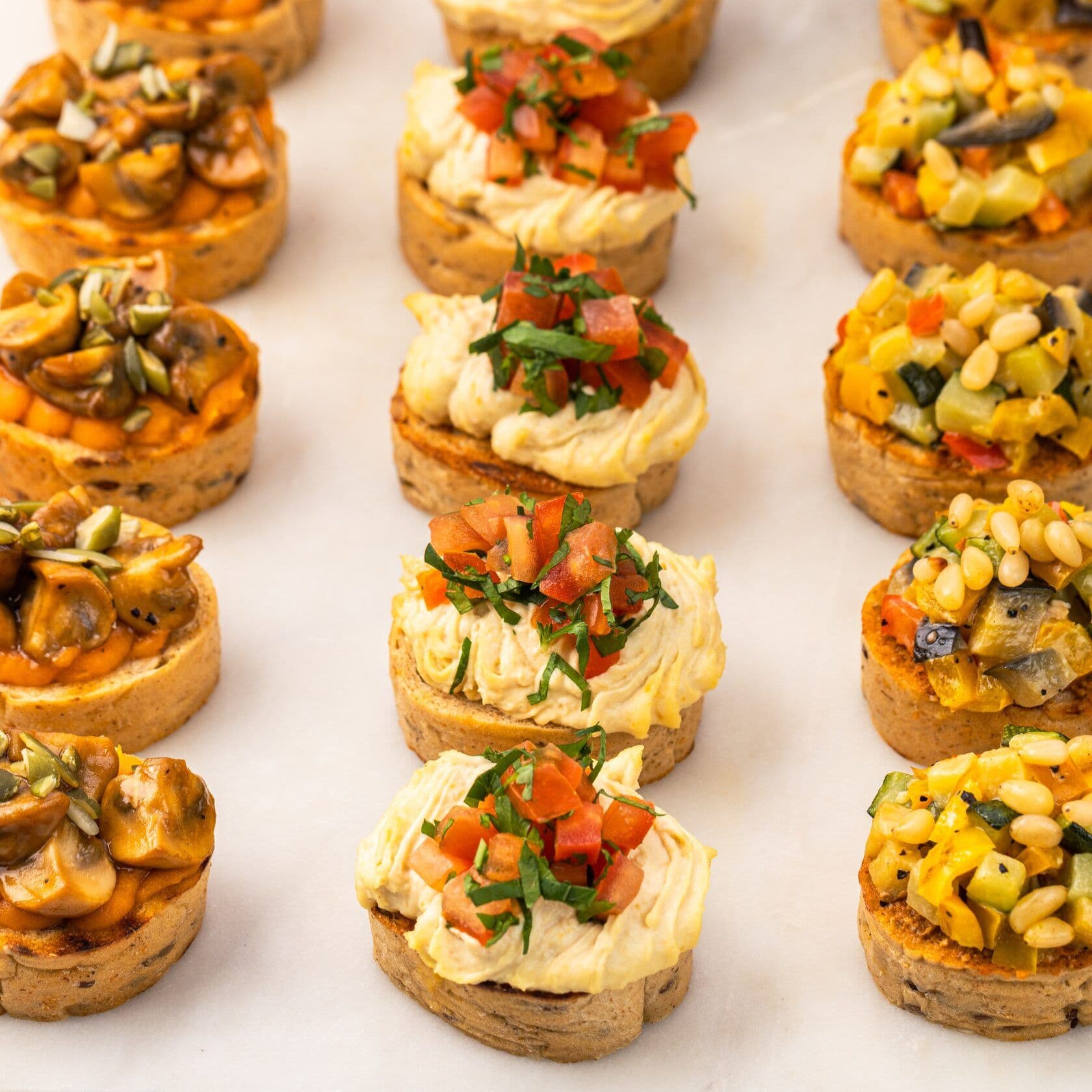 Сет вегетарианских брускетт №1