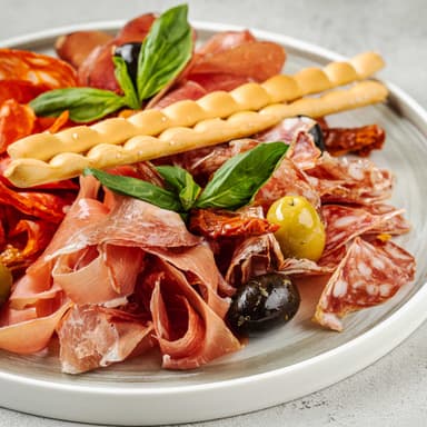 Сет мясных деликатесов VIP