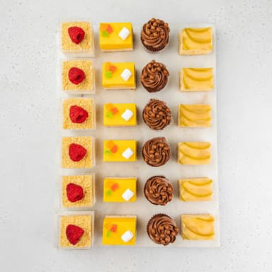 Сет фирменных мини-десертов