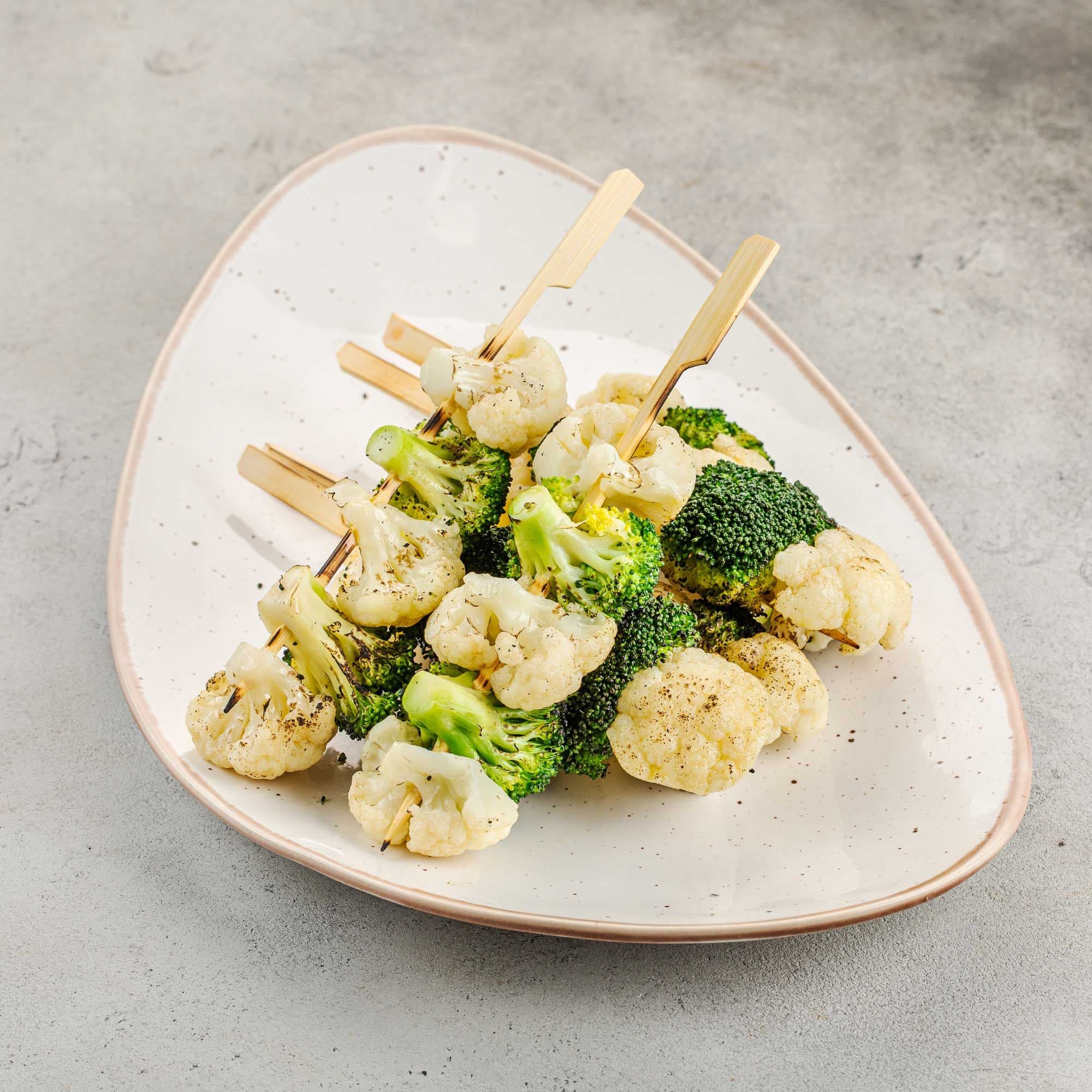 Соцветия брокколи и цветной капусты