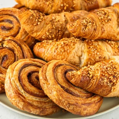 Сет круассанов и улиток