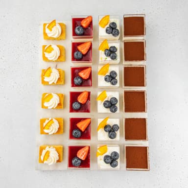 Сет воздушных десертов Италии