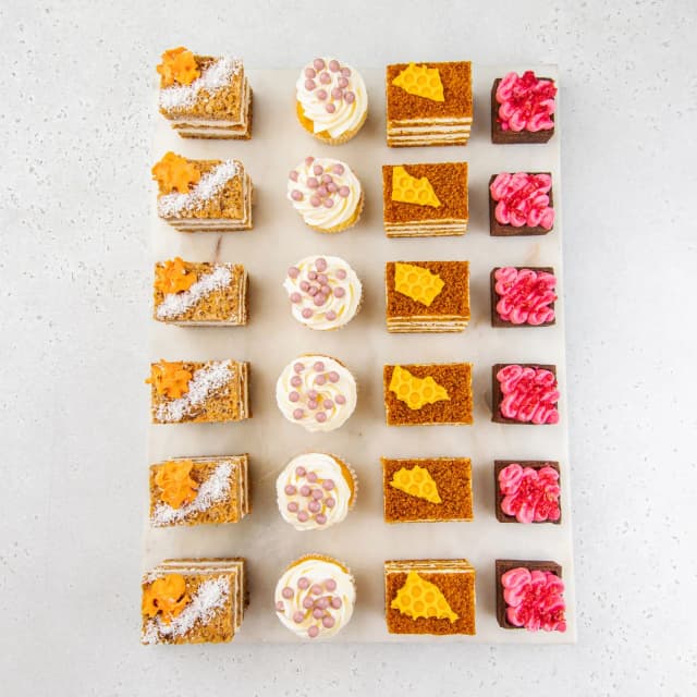 Набор десертов «Sweet mix»