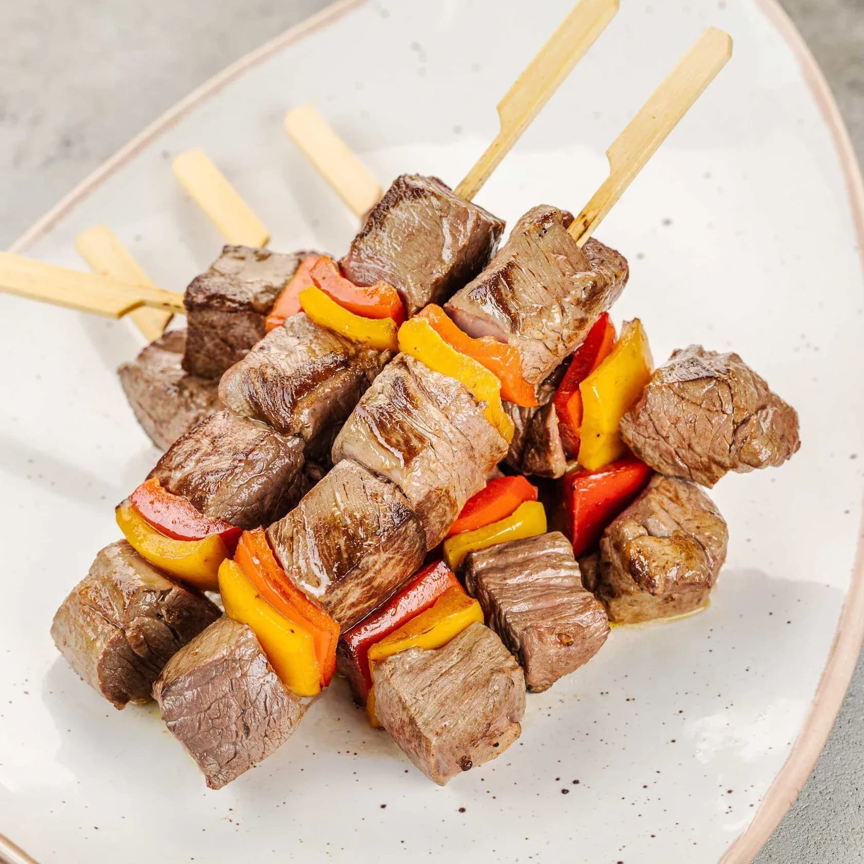 Говяжья вырезка в маринаде из горных трав