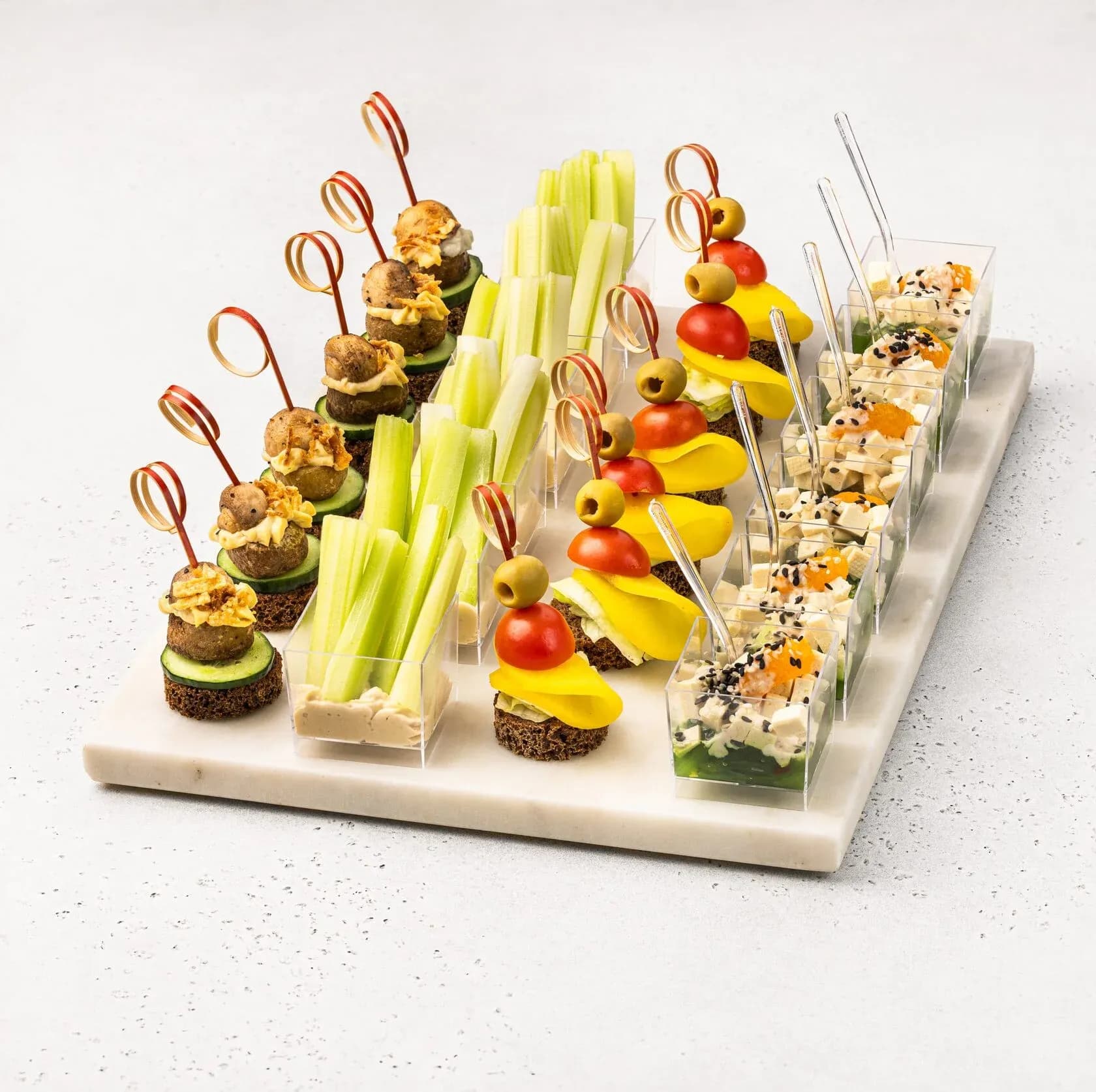 Сет вегетарианских канапе "Antipasti"