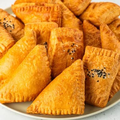 Сет слоеных пирожков