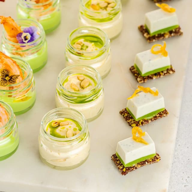 Сет винных закусок с дорблю и горгонзолой