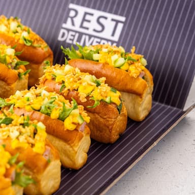 Мини хот-дог с колбаской