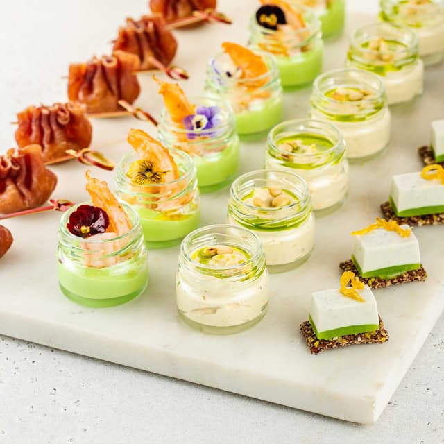 Сет винных закусок с дорблю и горгонзолой