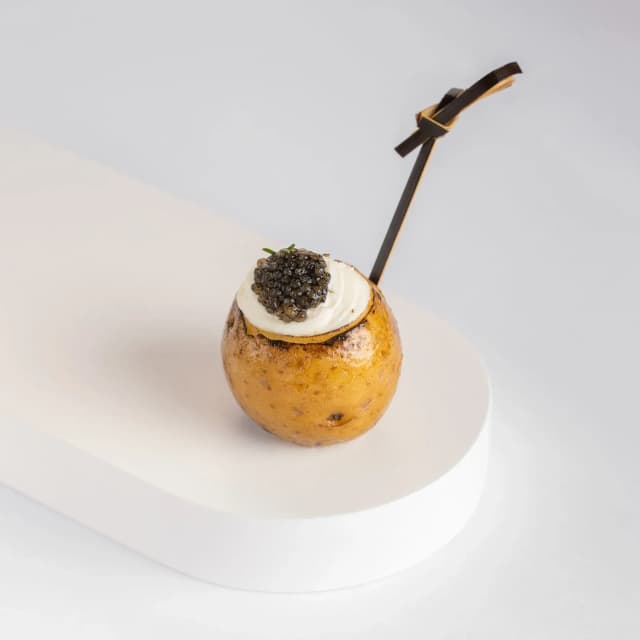 Канапе с щучьей икрой