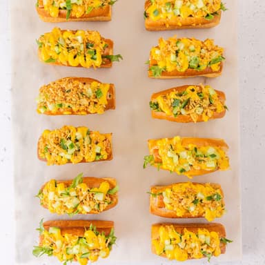 Мини хот-дог с колбаской