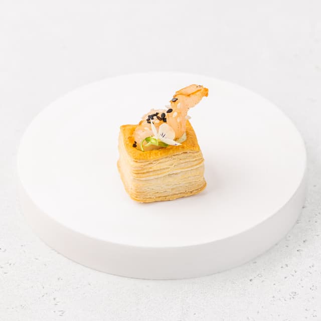 Волован с креветкой и гуакамоле