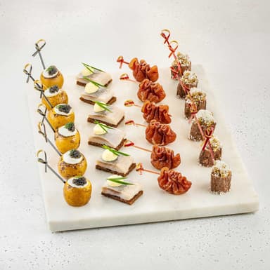 Сет канапе с русскими деликатесами