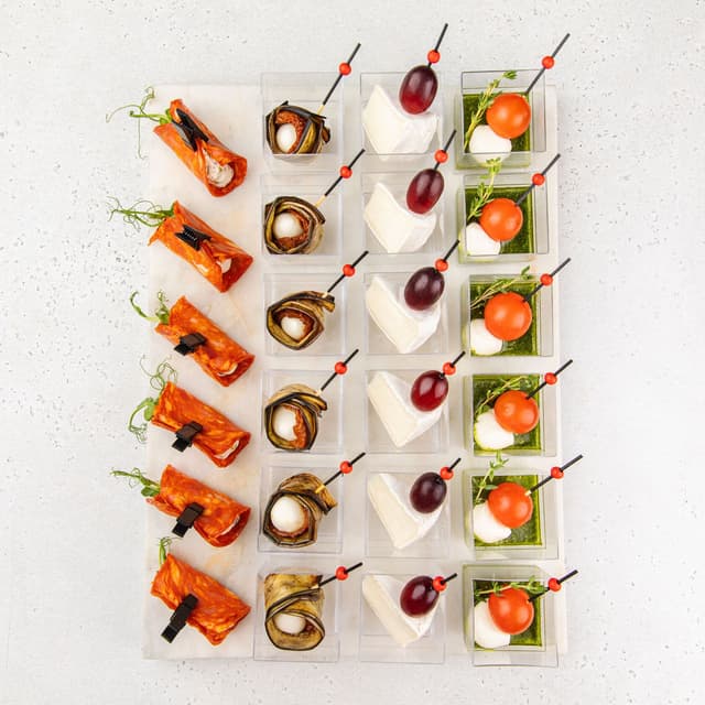 Итальянские мини-закуски Итальянские мини-закуски