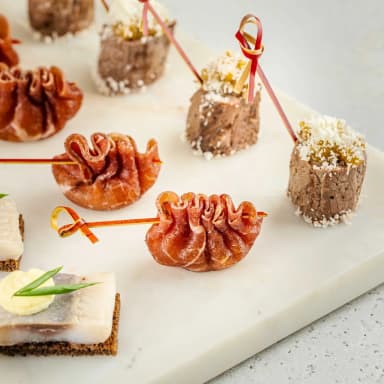 Сет канапе с русскими деликатесами