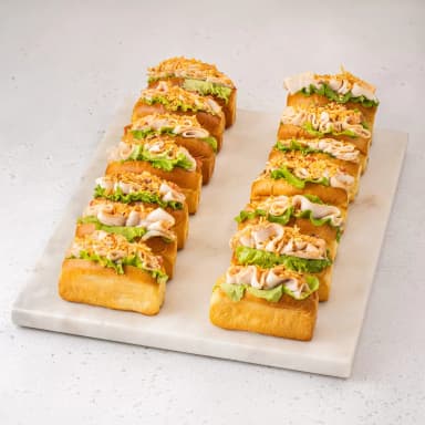 Мини хот-дог с курицей