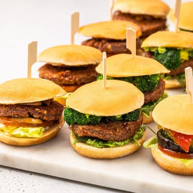 Сет вегетарианских мини-бургеров