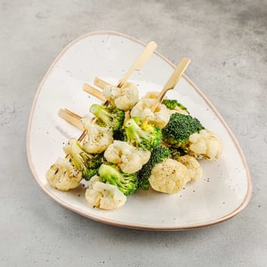 Соцветия брокколи и цветной капусты