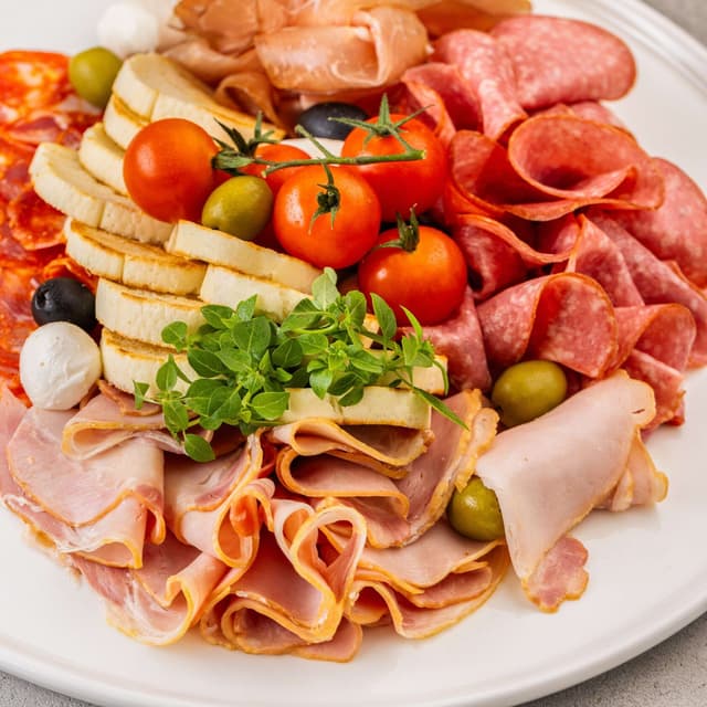 Мясное ассорти Мясное ассорти